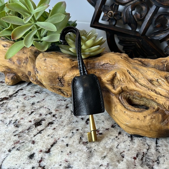 Fossil Hanging Fob - Picture 2 of 5